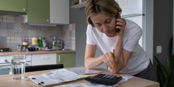 Woman trying to deal with Credit Card Charge-Off.